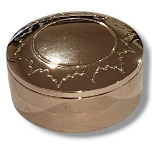 Avon 2003 Keepsake Silver Color Round Etched Trinket Jewelry Box- B-7